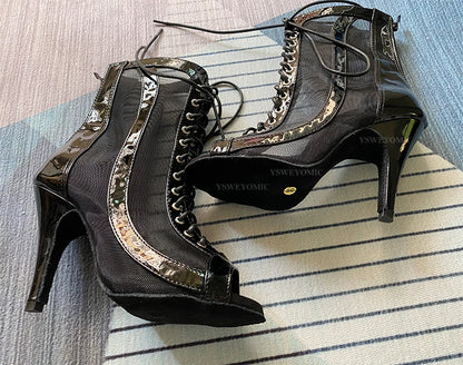 High heel dance shoes