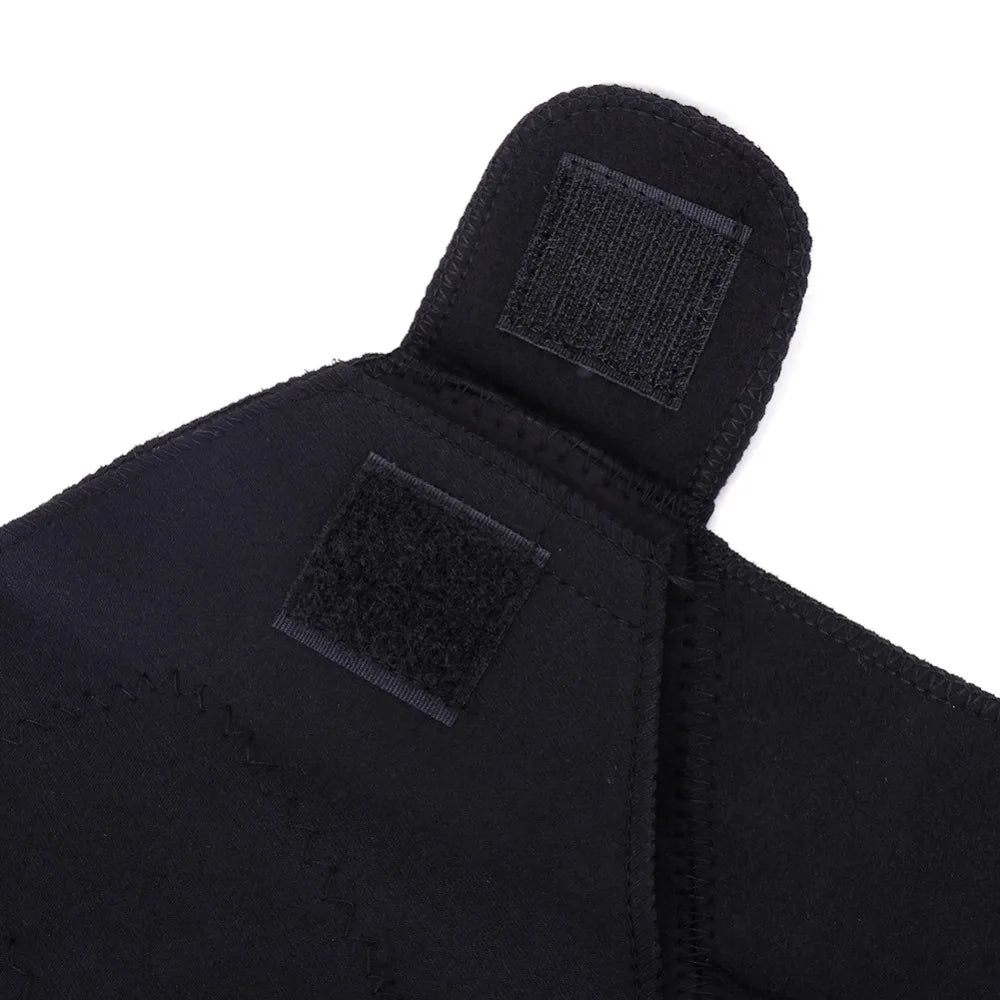 Hypoallergenic magnetic shoulder pad.
