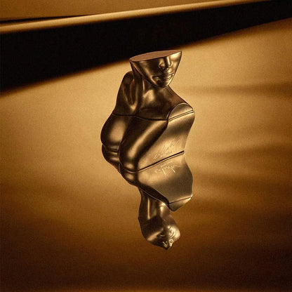 Classic oriental perfume for women