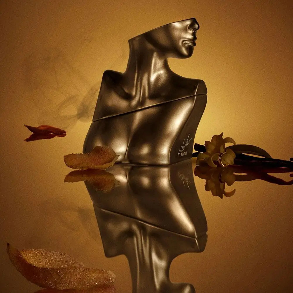 Lasting vanilla amber perfume