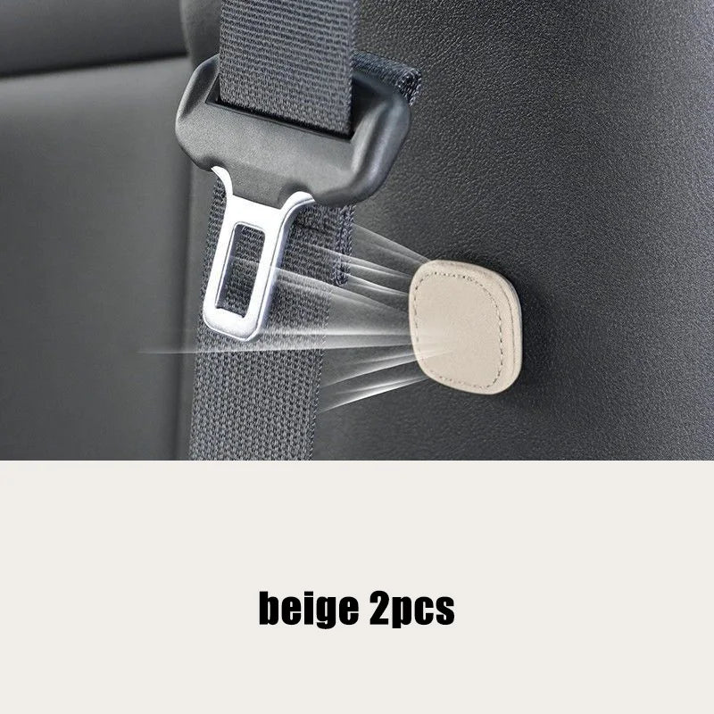 Seat belt fixing clip for comfort