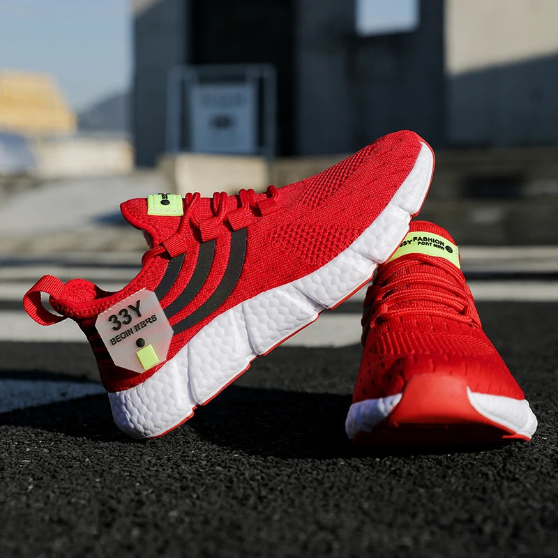 Men's lightweight athletic shoes